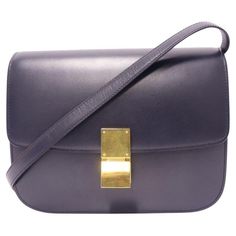 Celine Navy Leather Medium Classic Box Shoulder Bag, Features a leather adjustable strap, gold plaque, two compartments and one interior pocket. Material: Leather Hardware: Gold Height: 18cm Width: 23cm Depth: 8cm Strap Drop: 44cm Overall condition: Good Interior condition: Light Scratches External condition: Light scratches (Zoom into the Pics) Chic Rectangular Shoulder Bag With Gold-tone Logo, Classic Office Shoulder Bag With Gold-tone Logo Plaque, Chic Rectangular Bag With Gold-tone Logo Plaque, Modern Rectangular Bag With Gold-tone Logo Plaque, Classic Shoulder Bag With Gold-tone Logo For Everyday Luxury, Rectangular Shoulder Bag With Gold-tone Logo For Office, Timeless Rectangular Shoulder Bag With Gold-tone Logo, Luxury Rectangular Shoulder Bag With Gold-tone Logo Plaque, Classic Box Bag With Palladium Hardware