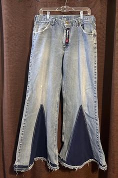 Bell Bottoms - One of a kind! I take recycled jeans and fabric remnants to upscale them into funky fun bell bottoms.   These are men's Lee Durango Jeans size 34/32.  Jeans were already naturally "weathered" with some fraying on the front pockets.  Bell inserts are blue corduroy. Cord Jeans, Recycled Jeans, Blue Corduroy, Corduroy Jeans, Fabric Remnants, Bell Bottom, Bell Bottoms, Halloween Shopping, Jeans Size