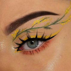 Eyeshadow Designs, Pretty Eye Makeup, Cute Eye Makeup, Face Paint Makeup, Eye Makeup Pictures, Eye Makeup Designs, Dope Makeup, Colorful Eye Makeup, Creative Eye Makeup