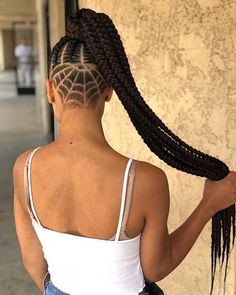 Long, Braided Ponytail + Undercut Undercut Hair Designs, Shaved Designs, Braids With Shaved Sides, Rambut Brunette, Undercut Designs, Undercut Long Hair, Asymmetrical Hairstyles, Fabulous Hair