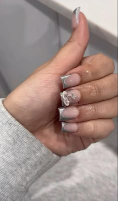 Silver French Tip Nails With Rhinestones, Silver Nail Inspo Acrylic, Sliver Nails, Drip Nails, Colored Acrylic Nails, French Tip Acrylic Nails, Her Nails, Short Square Acrylic Nails, Acrylic Nails Coffin Pink