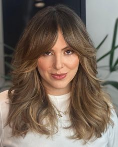 Haircut For Big Forehead, Blonde Layered Hair, Long Hair Wigs, Haircuts With Bangs, Fish Tail Braid, Curtain Bangs, Hair Repair, Shoulder Length Hair, Cool Haircuts