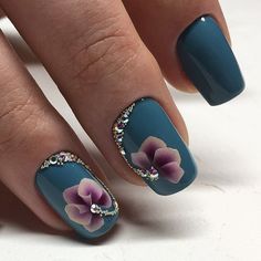 Accent Nails Nails 2017, Floral Nail Designs, Nail Jewels, Toe Nail Designs, Luxury Nails, Accent Nails, Flower Nails, Gorgeous Nails, Nail Manicure