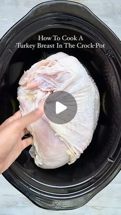 how to cook a turkey breast in the crock - pot with video instructions for beginners