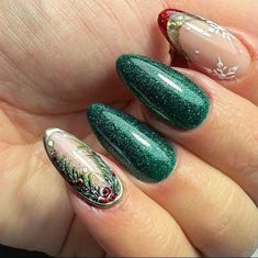 Dip Nail Art, Green Christmas Nail Designs, Acrylic Tips, Gel Designs, Holiday Sparkle, Acrylic Gel