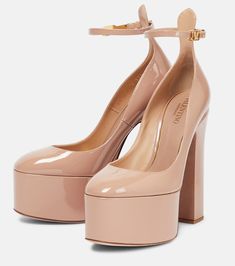 Tan-Go patent leather platform pumps in pink - Valentino Garavani | Mytheresa Pink Valentino, Pink Pumps, Sky High, Platform Pumps, Platform Heels, Valentino Garavani, Calf Leather, Patent Leather, Ankle Strap