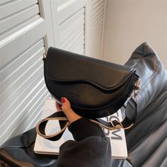 FREE SHIPPING ON ALL ORDERS OVER $50 | 100% SATISFACTION GUARANTEED Click "ADD TO CART" To Get Yours Now | Up To 60% OFF✨ Elevate your style with Arimonz Leather Saddle Armpit Bag for Women, a versatile accessory designed for both shoulder and crossbody wear. Crafted from premium leather, this chic saddle bag combines timeless elegance with modern practicality. Perfect for any occasion, the ultimate blend of fashion and function. Features: 📌 Features a classic saddle silhouette📌 Adjustable str Trendy Shoulder Bag, Moon Shape, Latest Trend, Outfit Making, Modern Women, Casual Tote, Types Of Bag, Small Crossbody Bag, Small Crossbody