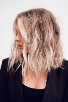 Empire Hair, Shoulder Length Hairstyles, Creative Hair, College Courses, Short Hairstyles For Thick Hair, Beauty Supplies, Cute Hairstyles For Short Hair