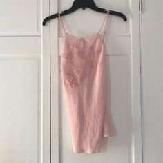 Super 90s/2000s Floral Top, Perfectly On Trend. Nwt, Has Inner Layer. Measurements In Photos! Pink Fitted Y2k Camisole, Spring Spaghetti Strap Camisole, Zara Camisole For Spring Night Out, Top Inspiration, Zara Lace Top, Green Cami, Ruffle Tank Top, Black Camisole, Lace Camisole