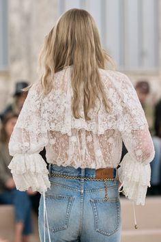 Chloé Fall 2024 Ready-to-Wear https://www.vogue.com/fashion-shows/fall-2024-ready-to-wear/chloe/slideshow/detail#6 Look Boho Chic, Boho Chic Fashion, Isabel Marant