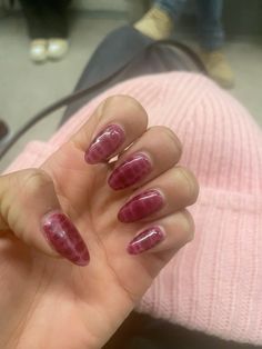 Pink and burgundy crocodile / reptile almon nails / winter nails Wine And Pink Nails, Red Snake Print Nails, Oval Vs Almond Nail Shape, Zoe Sugg Nails, Red Alligator Nails, Crocodile Almond Nails, Red Croc Print Nails, Nude Gel Nails With Design, Alligator Skin Nails