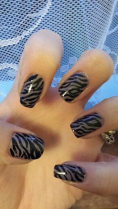 Zebra print Simple Zebra Nails, Zebra Print Short Nails, Short Zebra Print Nails, Scene Emo Nails, Short Zebra Nails, Black Designs Nails, Gray And Black Nails, Zebra Print Nail Art, Zebra Nail Art