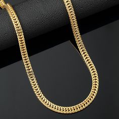 Men Jewelry Gold, Mens Gold Chain Necklace, Gold Chain Men, Necklaces Men, Rock Necklace, Silver Chain For Men, Gold Chain Design, Cuban Link Chain Necklaces, Gold Chains For Men