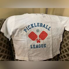 Lou & Grey Pickleball League Modern Athletic Cropped Tee. Half Sleeve . Could Be Used As Light Sweat Shirt. Brand New With Tag. Latest Season. Size Small-White. Crew Neck, Short Sleeves, Side Slits, 100% Cotton. Relaxed Fit. Pre-shrunk Cotton Tops For Tennis, Spring Tennis Tops With Graphic Print, White T-shirt For Spring Sports Events, Summer Tennis Tops With Letter Print, Spring Tennis Tops With Letter Print, Summer Letter Print Tennis Tops, Casual Cotton Tennis Tops, White Tops For Tennis In Summer, White Tennis Tops For Summer