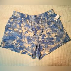 Nwt Gap Linen Tie Dye Shorts With Pockets Size Medium Bohemian Coastal Beach. There Are 3 Available. This Listing Is For One. Bohemian Coastal, Beach Color, Gap Shorts, Coastal Beaches, Tie Dye Shorts, Pocket Size, Shorts With Pockets, Blue Cream, Gap