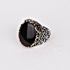 Men's onyx gemstone signet ring which will give you a head turning presence. This mystic, vintage style, engraved ring has a unique design for the polished, refined, and distinguished man. Perfect for casual and formal events, it will make your friends envious as you walk into the room full of confidence and pride. Looking for a unique, one of a kind GIFT FOR HIM, groomsman gift, father's day gift, teacher day gift? Look no further. This cool gemstone ring is the right answer and best gift for a Vintage Engraved Wedding Band, Engraved Wedding Band, Goth Bands, Wedding Band Engraving, Mens Gemstone Rings, Groomsman Gift, Engraved Ring, Medieval Jewelry, Engraved Wedding