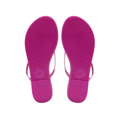 Elegant, ergonomic, and effortless. Our best-selling Indie flip-flop sandal is designed for a minimal aesthetic with maximal comfort. Clean, narrow straps and a slim sole make for an elevated casual basic. The cushioned footbed, padded arch support, non-slip rubber bottoms (complete with our signature Soléi embossed waves) and water-resistant vegan leather pack these sandals with the versatility to seamlessly wear to the beach, brunch or anywhere in between. ⭐Each pair comes with a reusable cott Beach Brunch, Elevated Casual, Pink Sandals, Minimal Aesthetic, Wave Design, In Hot, Flip Flop, Flip Flop Sandals, Arch Support