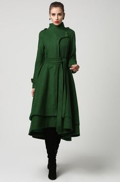 green wool coat Dieselpunk Fashion, Mantel Styling, Dark Green Coat, Green Wool Coat, Asymmetrical Coat, Winter Coat Dress, Wool Coat Women, Long Wool Coat, Maxi Coat