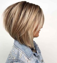 When you have thick hair, it can be difficult to pull off short haircuts like bobs or pixies. Shorter styles tend to look heavy and bulky in thick hair, so a drastic chop is a risk few thick-haired women are willing to take. However, there are short bob cuts that complement thick hair without requiring Bronde Bob, Feathered Layers, Chin Length, Medium Layered, Modern Haircuts, Drawing Faces, Layered Bob