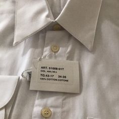 Nwt Mondo By Marco Men’s Dress Shirt. Extra Fine Single Needle. Made In Italy. 17”- 34/35 White Cotton Dress Shirt For Office, White Cotton Semi-formal Shirt, White Semi-formal Cotton Shirt, Semi-formal White Cotton Shirt, White Short Sleeve Classic Dress Shirt, Classic White Short Sleeve Dress Shirt, White Short Sleeve Dress Shirt For Formal Occasions, Classic Short Sleeve Dress Shirt For Daywear, Vintage Cotton Office Shirt