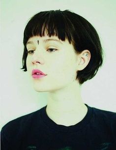 20 Chic Bob Hairstyles | Bob Hairstyles 2015 - Short Hairstyles for Women ผมทรง Long Pixie, Short Bobs With Bangs, Short Black Hair, Short Bangs, Bob Haircut With Bangs, 2015 Hairstyles, Short Hair With Bangs