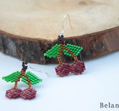 Handmade Cute Cherry Earrings, Handmade Cherry Cute Earrings, Handmade Cherry Colored Round Bead Jewelry, Cute Handmade Cherry Jewelry, Beaded Ideas, Woven Jewelry, Earrings Kawaii, Kawaii Earrings, Cherry Earrings