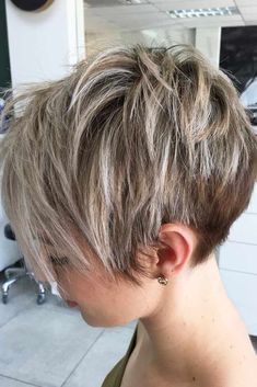 Wedge Haircut, Haircut Inspiration, Best Short Haircuts, Penteado Cabelo Curto, Short Pixie Haircuts, Short Pixie Cut, Short Blonde, Trending Hairstyles, Short Blonde Hair