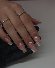 White Nails With Designs, Classy Simple Nails, Nagel Tips, French Tip Acrylic Nails, Short Square Acrylic Nails, Acrylic Nails Coffin Short, Short Acrylic Nails Designs, Pink Acrylic Nails