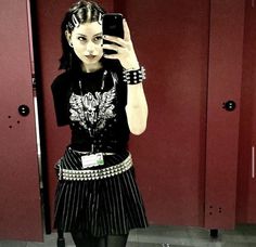 Alternative Fashion Outfits, Goth Shoes, 90s Outfit, Aesthetic Grunge, Dream Clothes, Alternative Fashion