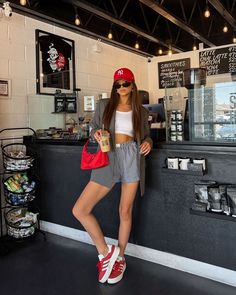 That’s that me espresso ☕️ Book Store Outfit Summer, Dallas Street Style, Brunch Street Style Outfit Ideas, Preppy Rocker Style Outfit, Gazelle Summer Outfit, Summer Meeting Outfits, Cool Weather Summer Outfits, Hot Summer Outfits Casual, Nyc Style Summer