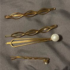 4 Gold Hair Clips -Bobby Pin Style -Never Worn Gold Hair Clip, Gold Hair Clips, Gold Clips, Bobby Pin, Gold Hair, Christmas 2024, Hair Barrettes, Clip Ins, Barrettes