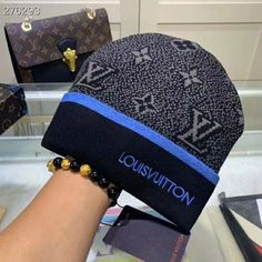 Givenchy Hat, Louis Vuitton Slippers, Popular Clothing Brands, Louis Vuitton Handbags Outlet, Dope Hats, Super Fly, Mcqueen Shoes, Best Caps