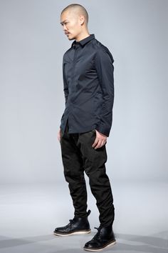 ACRONYM pants Minimal Techwear, Samurai Fashion, Ghost Fashion, Cyberpunk Outfit, Jogger Outfit, Tech Wear, All Black Fashion