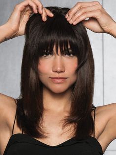 Hair extensions give you the ability to make a change in the length or color of your hair without having to wait for your natural hair to grow out. curtain bangs curly hair are also a great way to add volume to fine hair. Clip In Fringe, Hair Fringe, Hair Bang, Hair Extension Clips, Pale Blonde, Fringe Bangs, Human Hair Clip Ins