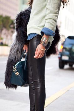 I love this look for Fall Legging Cuir, Look Legging, Winter Chic, Mode Casual, Outfit Trends, Modieuze Outfits, Olivia Palermo, Looks Chic, Mode Inspo