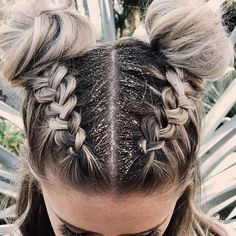 Second Day Hairstyles, Josephine Skriver, Braided Bun, Box Braids, Hair Looks, Hair Trends