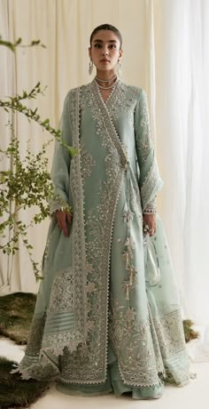 Wedding Dresses Pakistani, Desi Wedding Dresses, Asian Clothes, Desi Fits, Pakistani Wedding Outfits, Desi Outfits, Pakistani Clothes, Pakistani Fancy Dresses, Indian Bridal Dress