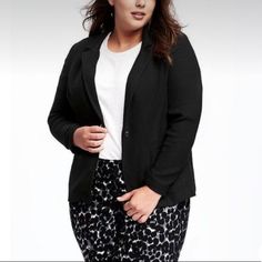 2x- Old Navy Plus Size Blazer- Black 65% Polyester 33% Rayon ***New, Missing Tags*** Navy Jacket Women, Old Navy Plus Size, Black Velvet Blazer, Plus Size Blazer, Peacoat Jacket, Navy Blue Blazer, Corduroy Blazer, Houndstooth Blazer, Wool Blend Jacket