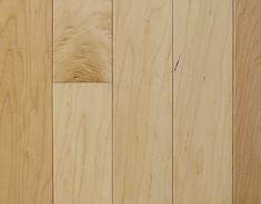 close up view of the top part of a wood flooring paneled in white oak