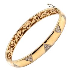 Diamond Bracelets, Round Brilliant, Pave Diamonds, Gold Diamond, Bangle Bracelets, Gold Bracelet, 18k Gold, Jewelry Bracelets, Bangles