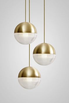 Lens Flair Pendant Lamp - SamuLighting Lens Flair, Lee Broom, Eucalyptus Wedding, Glass Pendant Lamp, Ball Pendant, Lighting Inspiration, Minimalist Interior, Modern Table, Glass Lighting