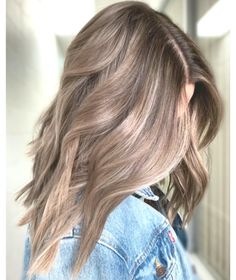 Gorgeous Hair Color, Hair Color Light Brown, Winter Hair Color, Winter Hairstyles, Hair Envy, Light Brown Hair