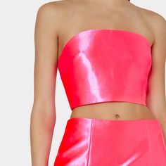 Nwt Milly Satin Strapless Neon Pink Top Size P Glamorous Cropped Tube Top For Evening, Glamorous Strapless Crop Top For Spring, Spring Cocktail Tube Top, Glamorous Spring Cocktail Tube Top, Cropped Tube Top For Summer Evening, Cropped Tube Top For Evening In Summer, Cropped Tube Top For Summer Evenings, Pink Bandeau Tube Top For Evening, Glamorous Pink Tube Top For Party