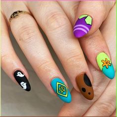 Step into the Easter vibe with these 21 fantastic nail designs! Whether it's adorable bunnies or vibrant eggs, we've got you covered to...