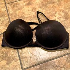 New Without Tags, No Defects Or Signs Of Wear. These Are The No Lines/No Shows Sides. I Have This Same Bra In A Raspberry Pink Color. I Have Several Other Bras This Size, So Bundle For The Best Deal. Very Sexy On. Lots Of Padding Lined Stretch Bra For Night Out, Stretch Lined Body Bra For Night Out, Stretch Bra With Lined Body For Night Out, Push-up Bra With Lined Body For Night Out, Push-up Bra For Night Out With Lined Body, Black Stretch Bra With Lined Body, Black Stretch Bra For Night Out, Victoria's Secret Stretch Bra For Night Out, Stretch Underwire Bra For Night Out