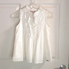 Guess Girl's 14 White Sleeveless Top/Shirt/Blouse 100% Cotton Nwot 4 Star Seller ?'S Welcome Tags: Sleeveless Casual Spring Summer Ruffles Cute Fitted Sleeveless Blouse, Cute White Sleeveless Top, Cotton Ruffle Tank Top, Cute Sleeveless Blouse, Cute Sleeveless Blouse With Ruffles, Cute White Sleeveless Blouse, Cute Cotton Sleeveless Tops, White Ruffled Tank Top For Daywear, White Ruffled Tank Blouse