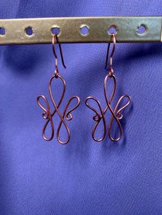 Handmade copper angel earrings. Copper Wire Earrings With Ear Wire, Wrapping Crystals, Angel Earrings, Wire Wrapping Crystals, Handmade Copper, Backyard Ideas, Wire Wrap, Wire Wrapping, Jewelry Earrings Dangle