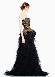 Alexander McQueen..just too beautiful Naeem Khan, Zac Posen, Baroque Fashion, Gorgeous Gowns, Rachel Zoe, Marchesa, Black Wedding, Emilio Pucci