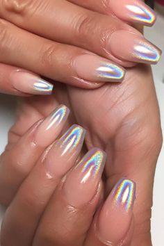 chrome nails Chrome Festival Nails, White Rainbow Chrome Nails, Soft Chrome Nails, Holochrome Nails, Iridescent Nails French Tip, Gradient Chrome Nails, Holo Chrome Nails, Ombre Chrome Nails Designs, Ombré Chrome Nails