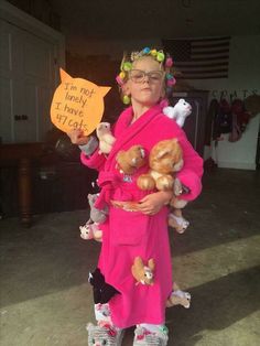 She Wanted To Become Her Meemaw For Halloween Old Halloween Costumes, Popular Halloween Costumes, Popular Costumes, Holloween Costume, Black Halloween Dress, Scary Halloween Costumes, Funny Costumes